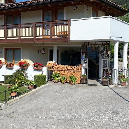 Appartement Mansarda Con Giardino Val Di Sole Trentino à Terzolas Extérieur photo